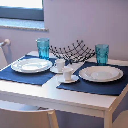 415 Apartment *