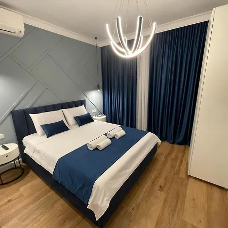 415 Mamaia
